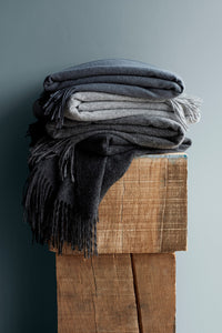 Elvang Denmark Classic throw Throw Dark grey