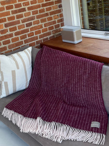 Elvang Denmark Hope throw Throw Wine red