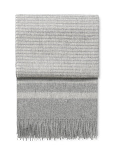 Elvang Denmark River throw Throw Light grey/ivory