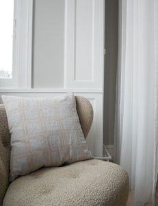 Elvang Denmark Dahlia cushion cover 50x50 cm Cushion Light grey